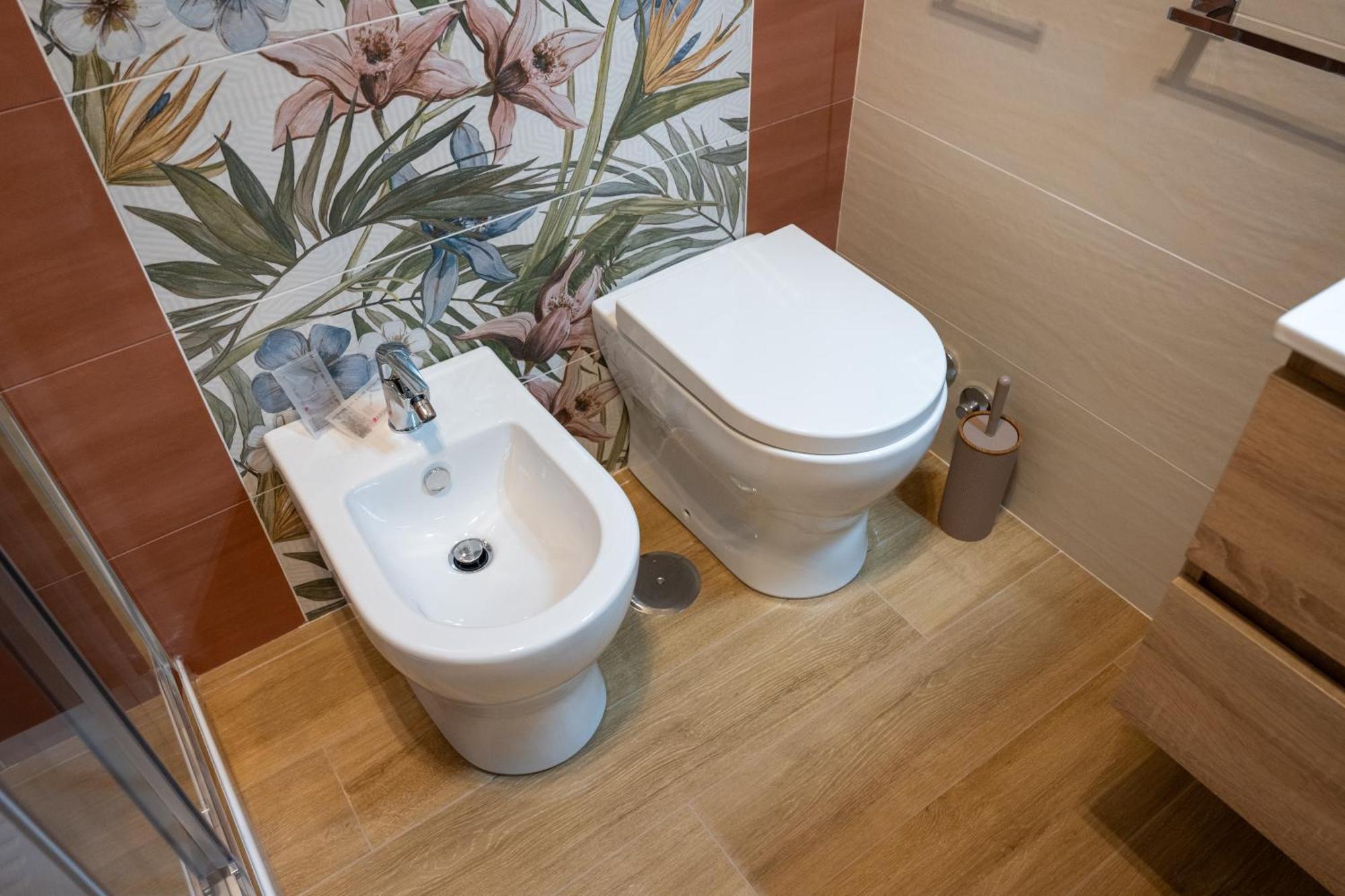 B&B Benvenuti Al Centro กาแซร์ตา ภายนอก รูปภาพ