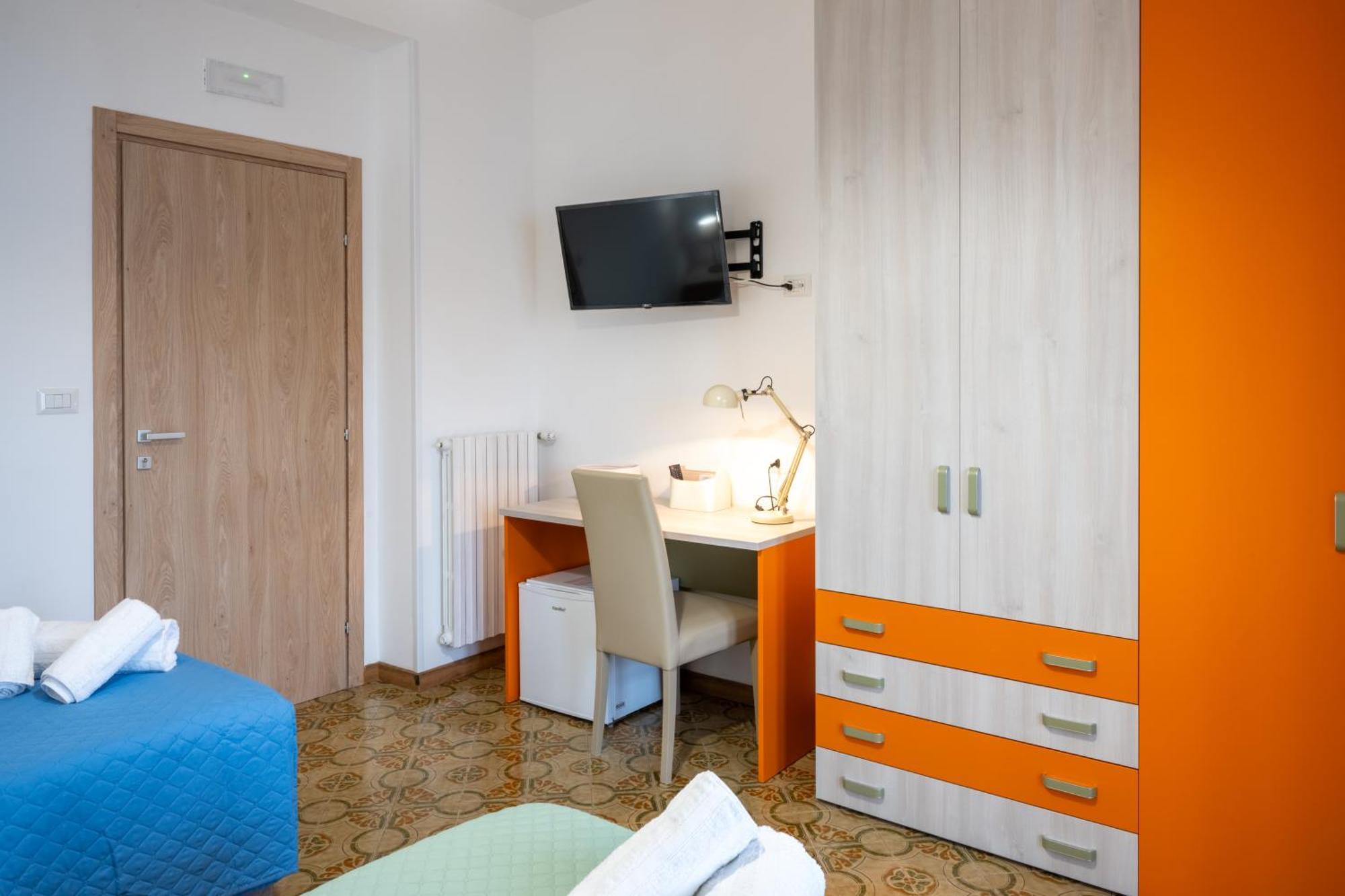 B&B Benvenuti Al Centro กาแซร์ตา ภายนอก รูปภาพ